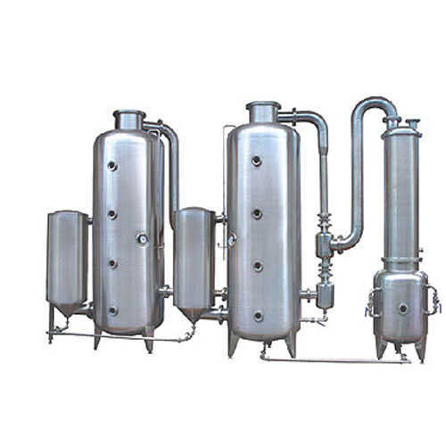 WZ型1.雙效強(qiáng)制外循環(huán)真空蒸發(fā)器